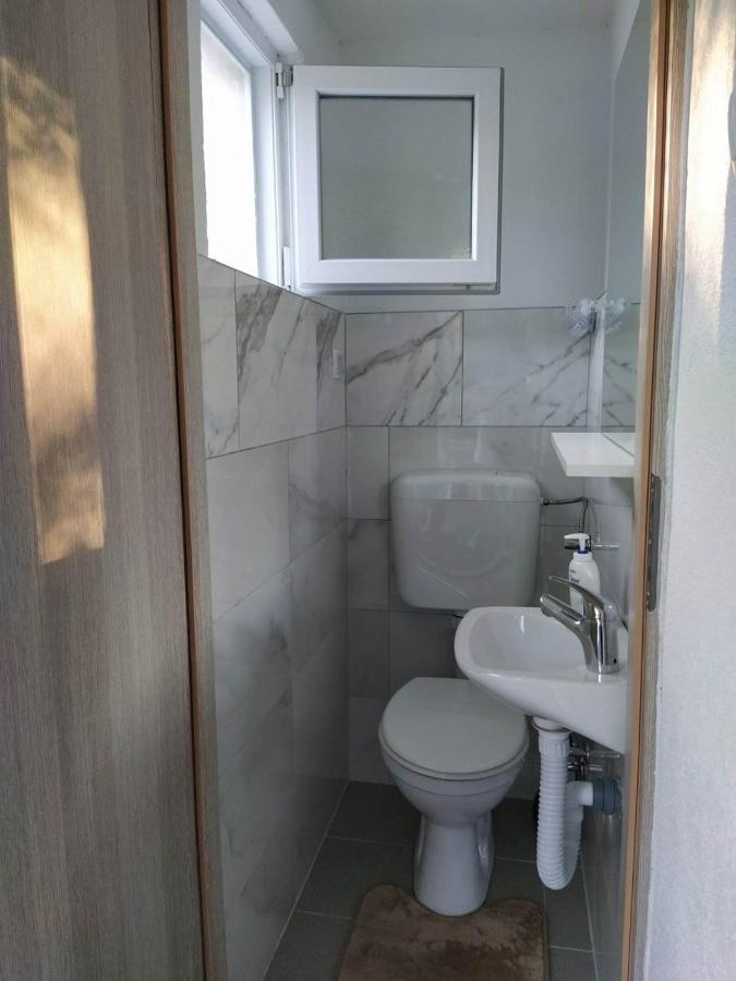 Guest House Bee Visoko Εξωτερικό φωτογραφία